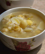 百合薏米綠豆粥的做法 百合薏米綠豆粥的做法