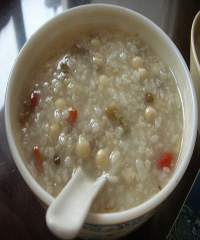 胡桃芡實粥的做法 胡桃芡實粥的做法