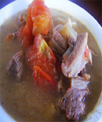 燉牛骨湯的做法 燉牛骨湯的做法