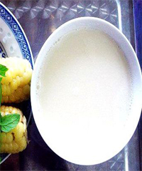 蜂蜜豆?jié){湯的做法 蜂蜜豆?jié){湯的做法