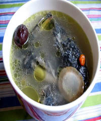 安眠補(bǔ)養(yǎng)湯的做法 安眠補(bǔ)養(yǎng)湯的做法