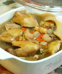 銀耳鴿湯的做法 銀耳鴿湯的做法