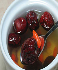 益母草泡紅棗的做法 益母草泡紅棗的做法