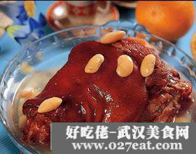 黃豆燉蹄膀的做法 黃豆燉蹄膀的做法