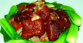 臘豬蹄蒸干豆角的做法 臘豬蹄蒸干豆角的做法