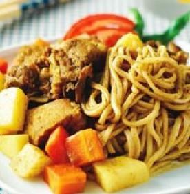 咖哩豬肉燴面的做法 咖哩豬肉燴面的做法