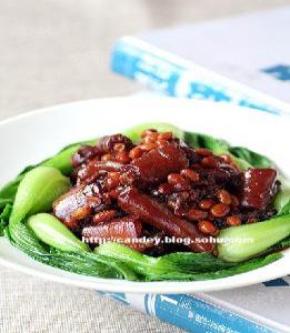 黃豆?fàn)F豬尾的做法 黃豆?fàn)F豬尾的做法