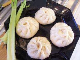 芹菜豬肉包的做法 芹菜豬肉包的做法