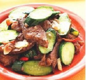 小黃瓜炒豬肝的做法 小黃瓜炒豬肝的做法