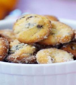 黑加侖奶酪小餅干的做法 黑加侖奶酪小餅干的做法