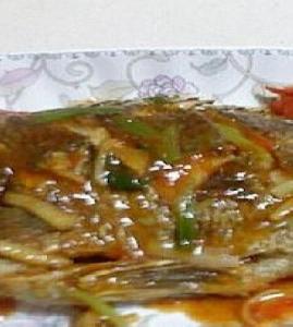 紅燒羅非魚的做法 紅燒羅非魚的做法