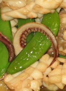 荷蘭豆炒魷魚的做法 荷蘭豆炒魷魚的做法