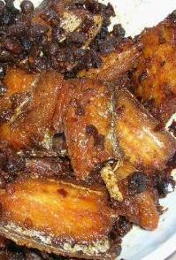 �������~������