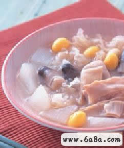 蘿卜銀耳豬肚湯的做法 蘿卜銀耳豬肚湯的做法