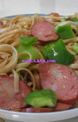 香腸炒面的做法 香腸炒面的做法