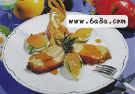 烤帶皮豬腿配蘋果汁的做法 烤帶皮豬腿配蘋果汁的做法