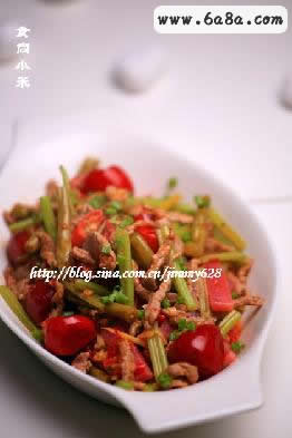 香芹泡菜牛肉絲的做法 香芹泡菜牛肉絲的做法