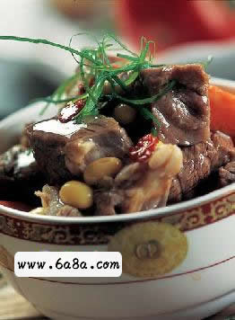 黃豆?fàn)F牛腩的做法 黃豆?fàn)F牛腩的做法