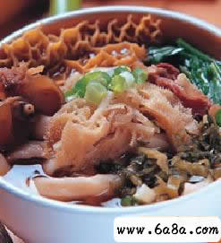 牛雜刀削牛肉面的做法 牛雜刀削牛肉面的做法