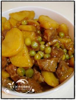 青豆土豆燒牛腩的做法 青豆土豆燒牛腩的做法