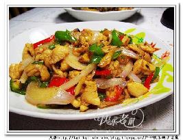 青椒炒雞肉的做法 青椒炒雞肉的做法