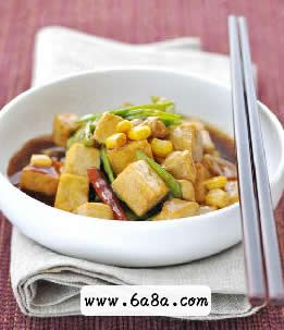 紅燒雞丁豆腐的做法 紅燒雞丁豆腐的做法