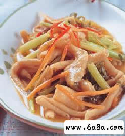 芹菜炒鴨腸的做法 芹菜炒鴨腸的做法