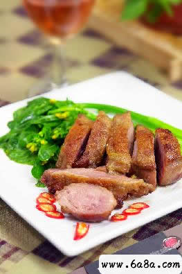 香煎鴨肉的做法 香煎鴨肉的做法