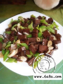 尖椒鴨血的做法 尖椒鴨血的做法