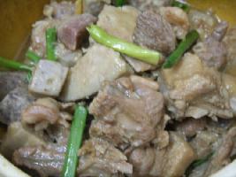 芋頭燜鴨的做法 芋頭燜鴨的做法