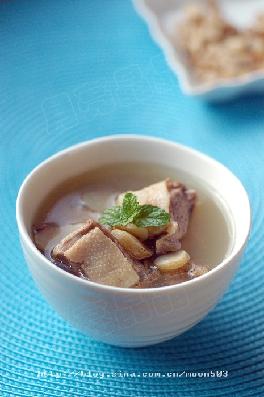 玉竹沙參煲老鴨的做法 玉竹沙參煲老鴨的做法