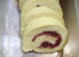 草莓蛋糕卷的做法 草莓蛋糕卷的做法