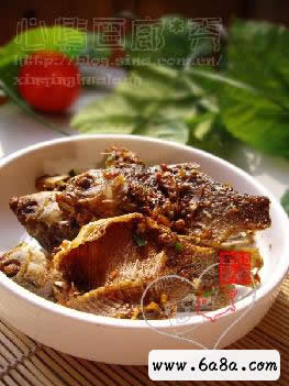 孜然香酥小鯽魚的做法 孜然香酥小鯽魚的做法