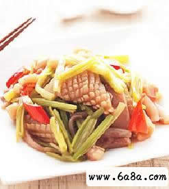 芹菜炒魷魚的做法 芹菜炒魷魚的做法