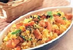 日式鮭魚炒飯的做法 日式鮭魚炒飯的做法