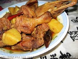 大鵝燉土豆的做法 大鵝燉土豆的做法
