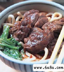 川味牛肉拉面的做法 川味牛肉拉面的做法