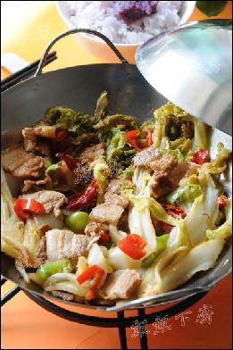 干鍋辣白菜的做法 干鍋辣白菜的做法