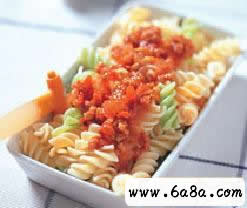 茄汁肉醬螺絲面的做法 茄汁肉醬螺絲面的做法