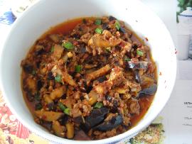 麻辣肉末茄子煲的做法 麻辣肉末茄子煲的做法