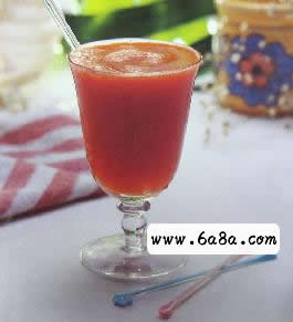 番茄洋蔥芹菜汁的做法 番茄洋蔥芹菜汁的做法