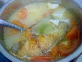 番茄豆腐魚片湯的做法 番茄豆腐魚片湯的做法