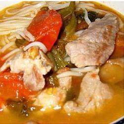 雪菜蕃茄上海面的做法 雪菜蕃茄上海面的做法