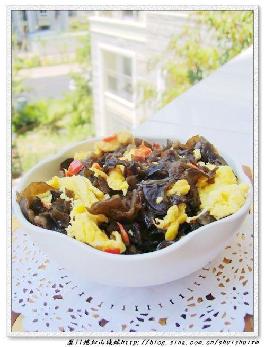 剁椒木耳炒蛋的做法 剁椒木耳炒蛋的做法