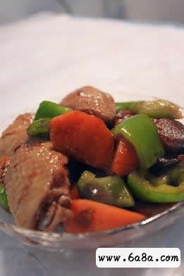 青椒炒雞翼的做法 青椒炒雞翼的做法