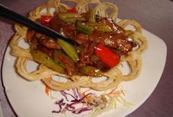 鵲巢黑椒牛柳的做法 鵲巢黑椒牛柳的做法