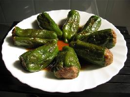 青椒揣肉的做法 青椒揣肉的做法