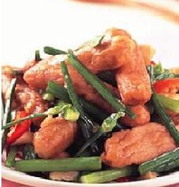 韭菜花炒甜不辣的做法 韭菜花炒甜不辣的做法