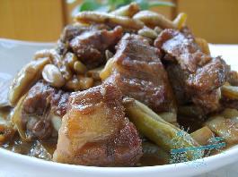 扁豆燉排骨的做法 扁豆燉排骨的做法