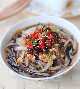 蒜香豆豉涼粉的做法 蒜香豆豉涼粉的做法